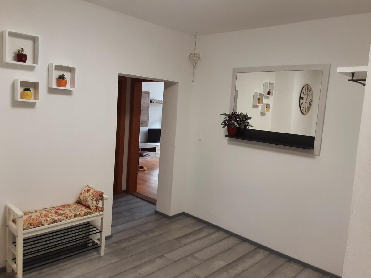 Apartment - Ferienwohnung 1 Treffen Am Ossiachersee Eksteriør bilde